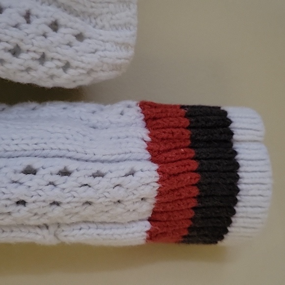 Vintage Abercrombie & Fitch deep V knit sweater - Picture 3 of 5